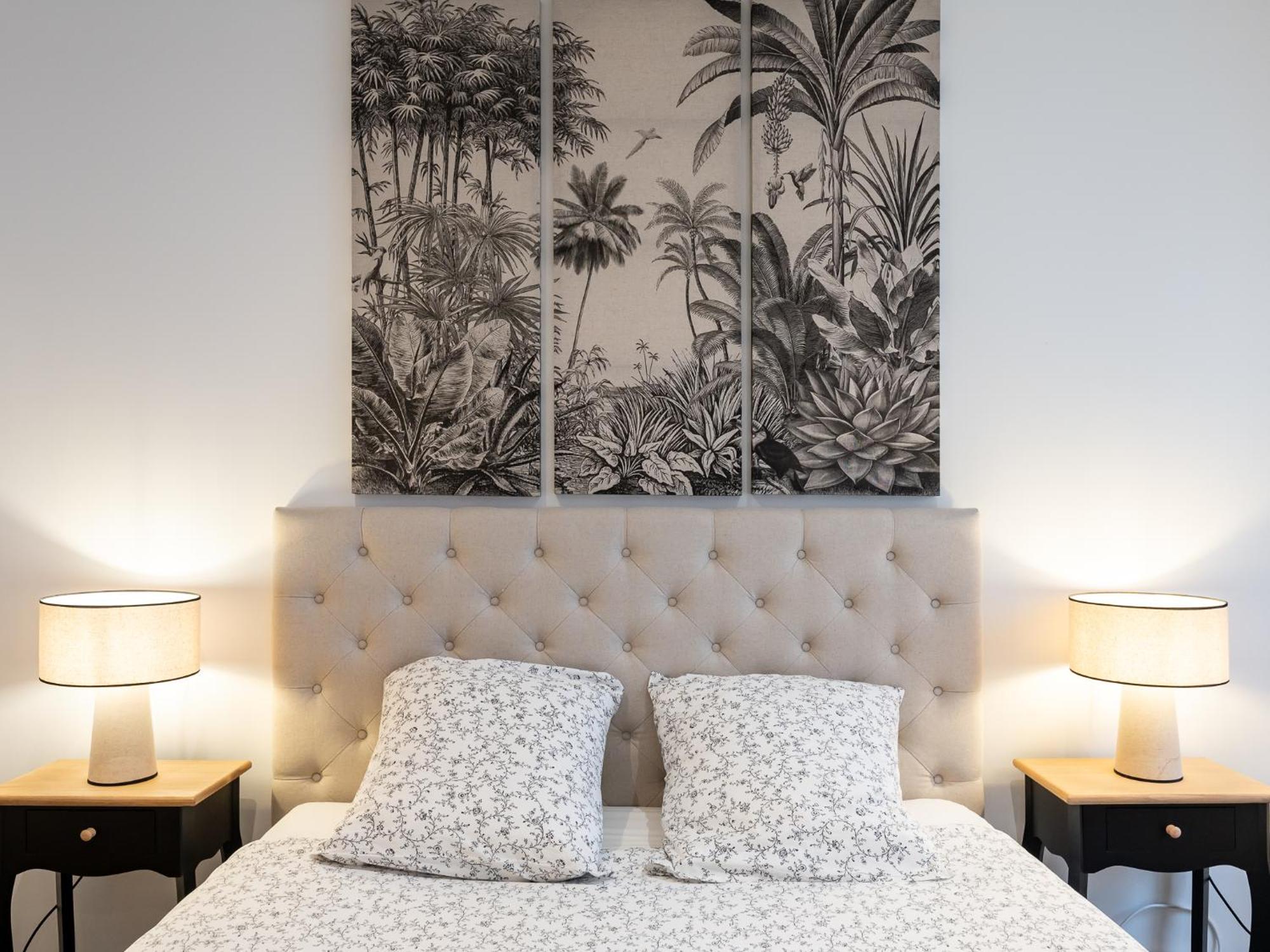 Secret Cache De Valmy Apartment ลียง ภายนอก รูปภาพ
